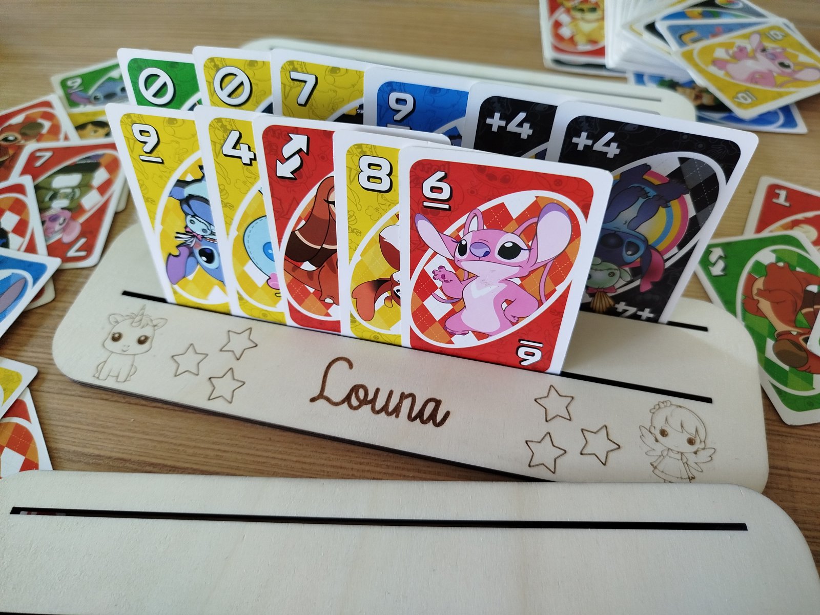 Porte-cartes personnalisé en bois pour jeu de cartes
