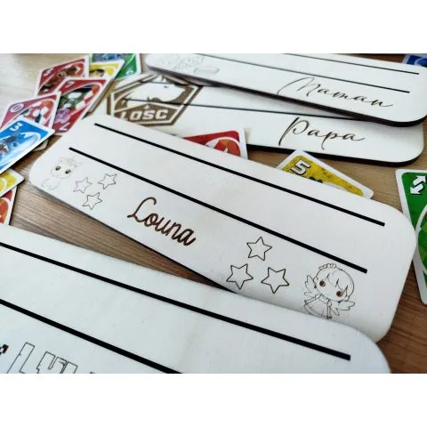 Porte-cartes personnalisé en bois pour jeu de cartes
